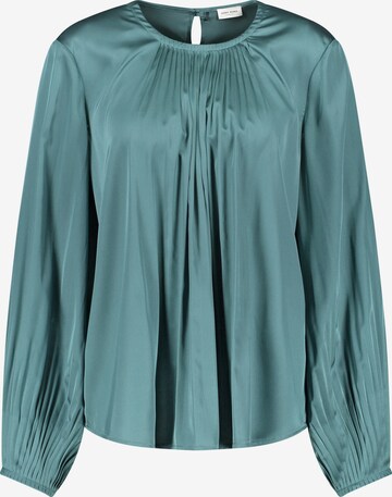 GERRY WEBER Blouse in Green: front