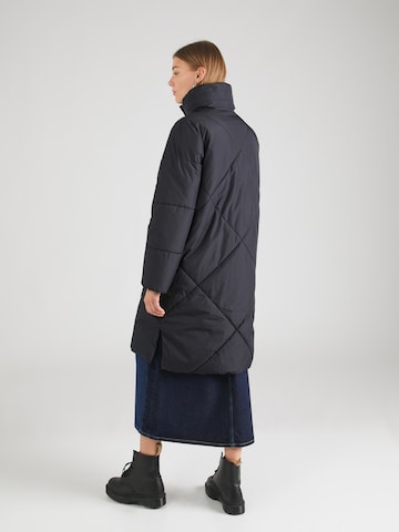 ESPRIT Winter coat in Black