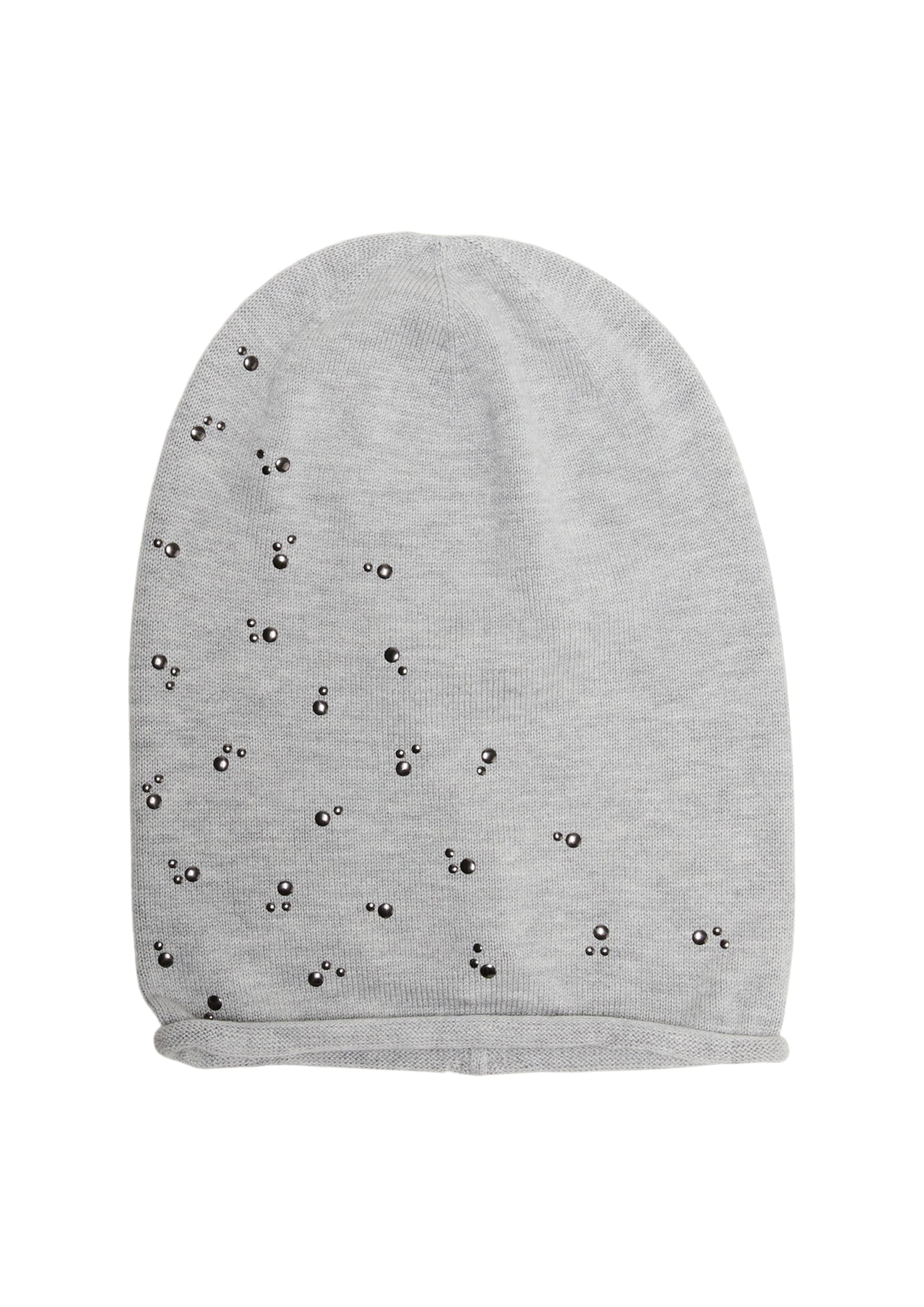 s.Oliver Beanie in Grey: front