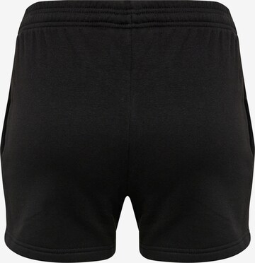 Hummel Regular Shorts in Schwarz