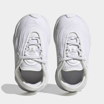 Baskets 'Adifom' ADIDAS ORIGINALS en blanc