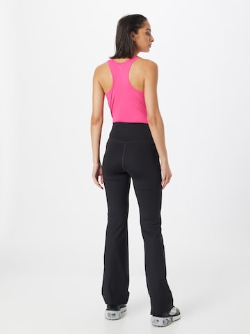 Effilé Pantalon de sport Girlfriend Collective en noir