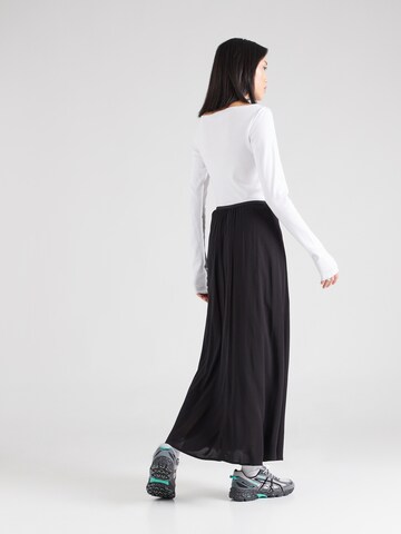 VERO MODA Skirt 'ALBA' in Black