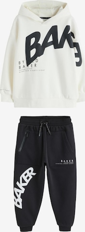 Baker by Ted Baker Joggingová souprava – černá: přední strana