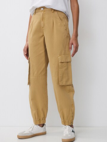 Pull&Bear Tapered Cargo Pants in Brown: front