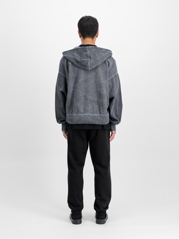 ALPHA INDUSTRIES Regular Byxa i svart
