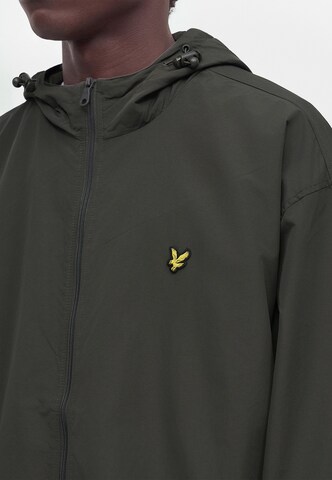 Lyle & Scott Big&Tall Преходно яке в сиво