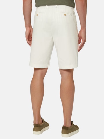 Boggi Milano Slim fit Trousers in White