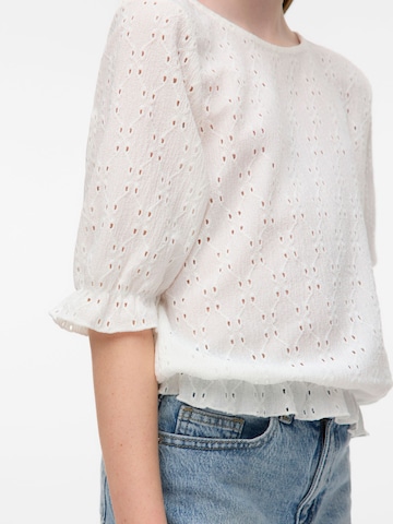 Vero Moda Girl Shirt 'VMLACELY ' in White: front