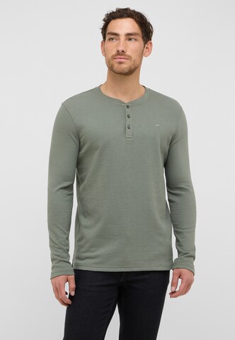 MUSTANG T-Shirt 'Style Atchison' in Grün: Vorderseite