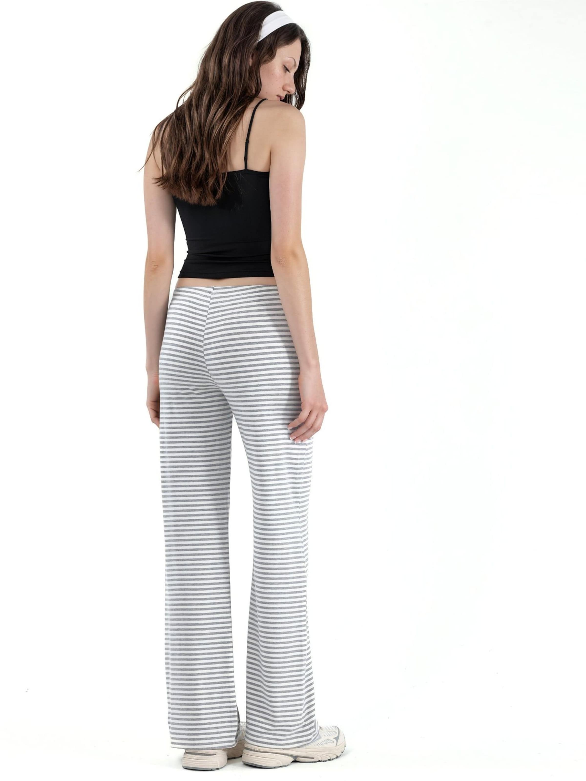 Loosefit Pantaloni di Busem in grigio