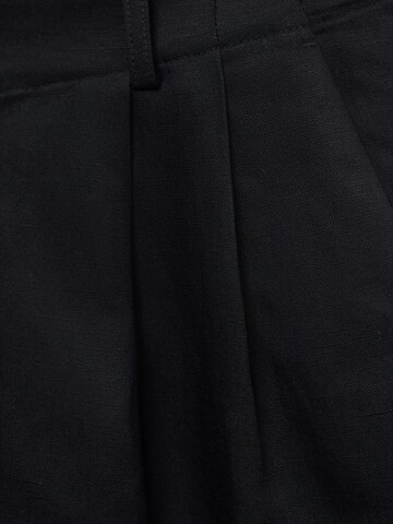 MANGO Loosefit Shorts 'Max' in Schwarz