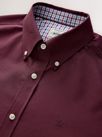 Coupe regular Chemise Next en rouge
