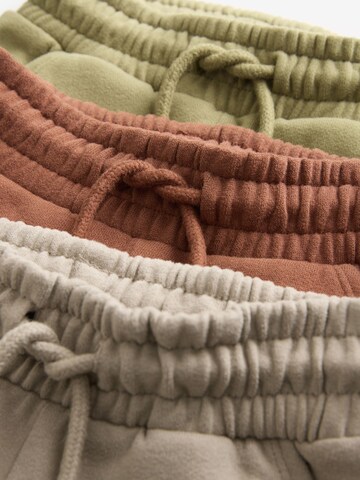 Tapered Pantaloni di Next in marrone