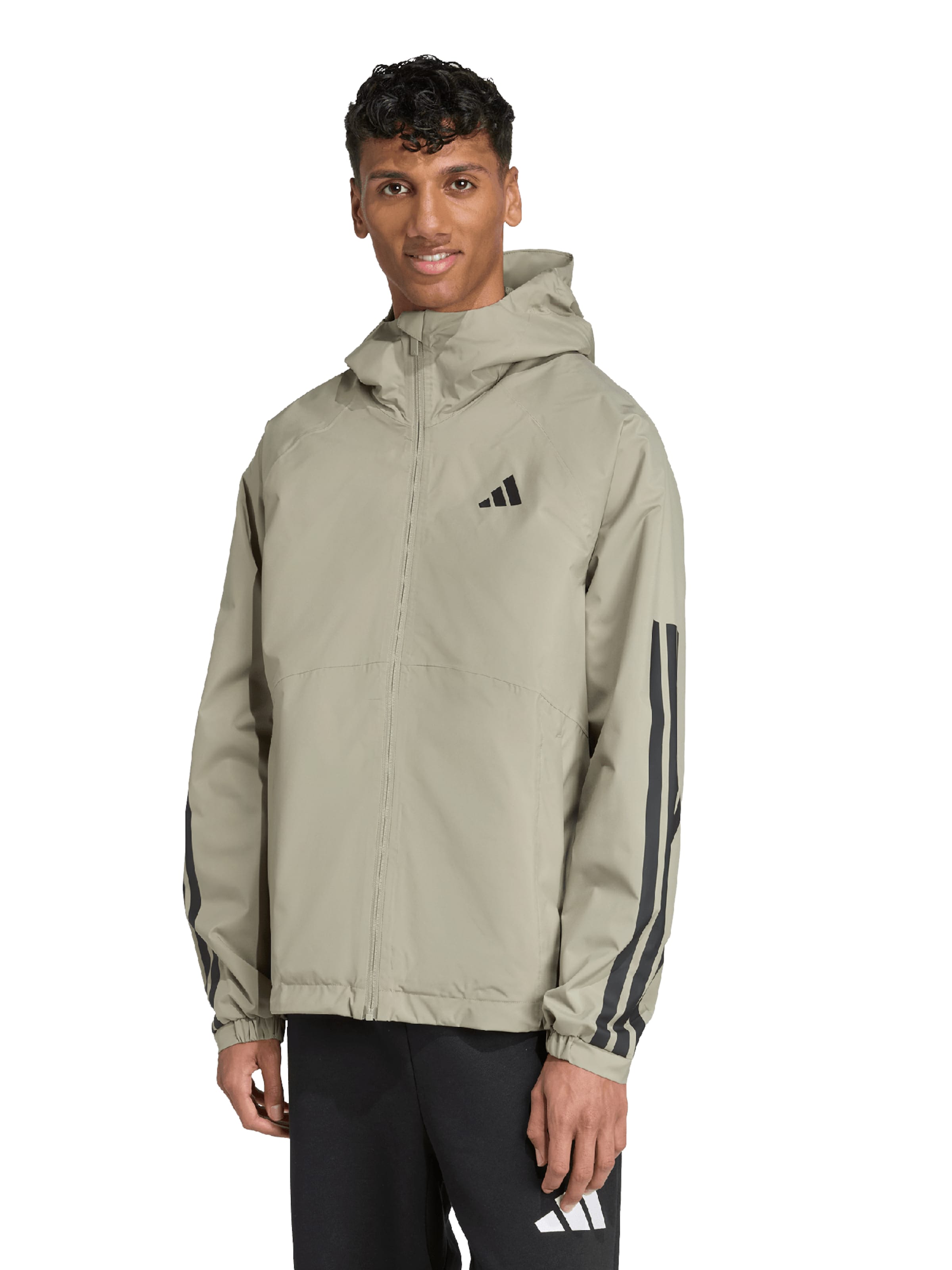 Giacca sportiva 'ESS' di ADIDAS SPORTSWEAR in verde: frontale