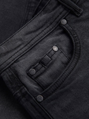 Ombre Regular Jeans‌‌‌‌‌‌‌‌ in Schwarz