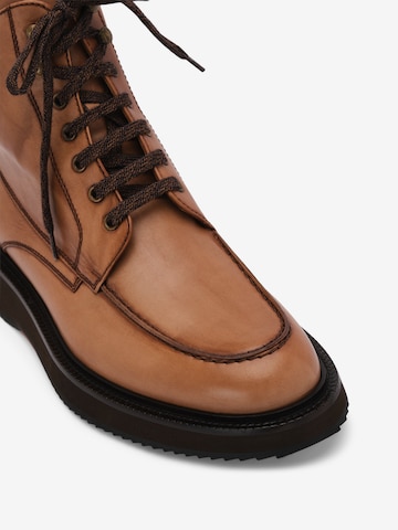 LOTTUSSE Lace-Up Boots 'Botin Cordones' in Brown