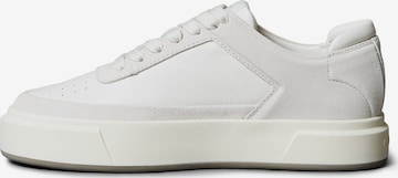 Sneaker low de la Calvin Klein Jeans pe alb: față