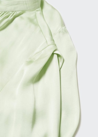 Bluză 'Clarita' de la MANGO pe verde