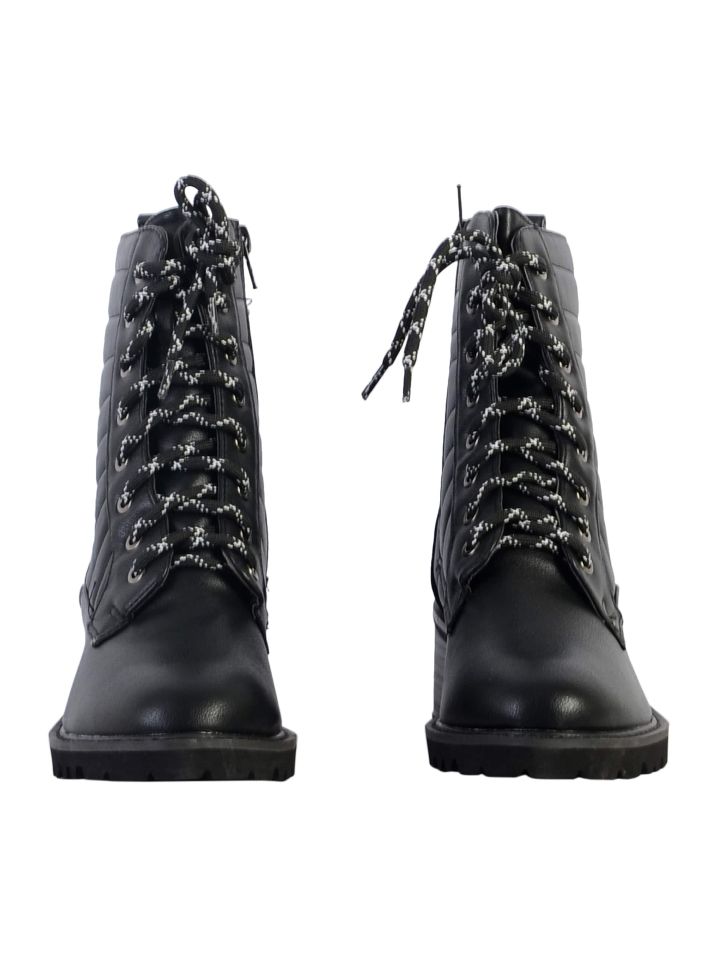 The Divine Factory - Botas de tobillo en negro