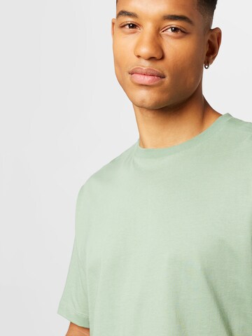 T-Shirt 'Essentials' WESTMARK LONDON en vert