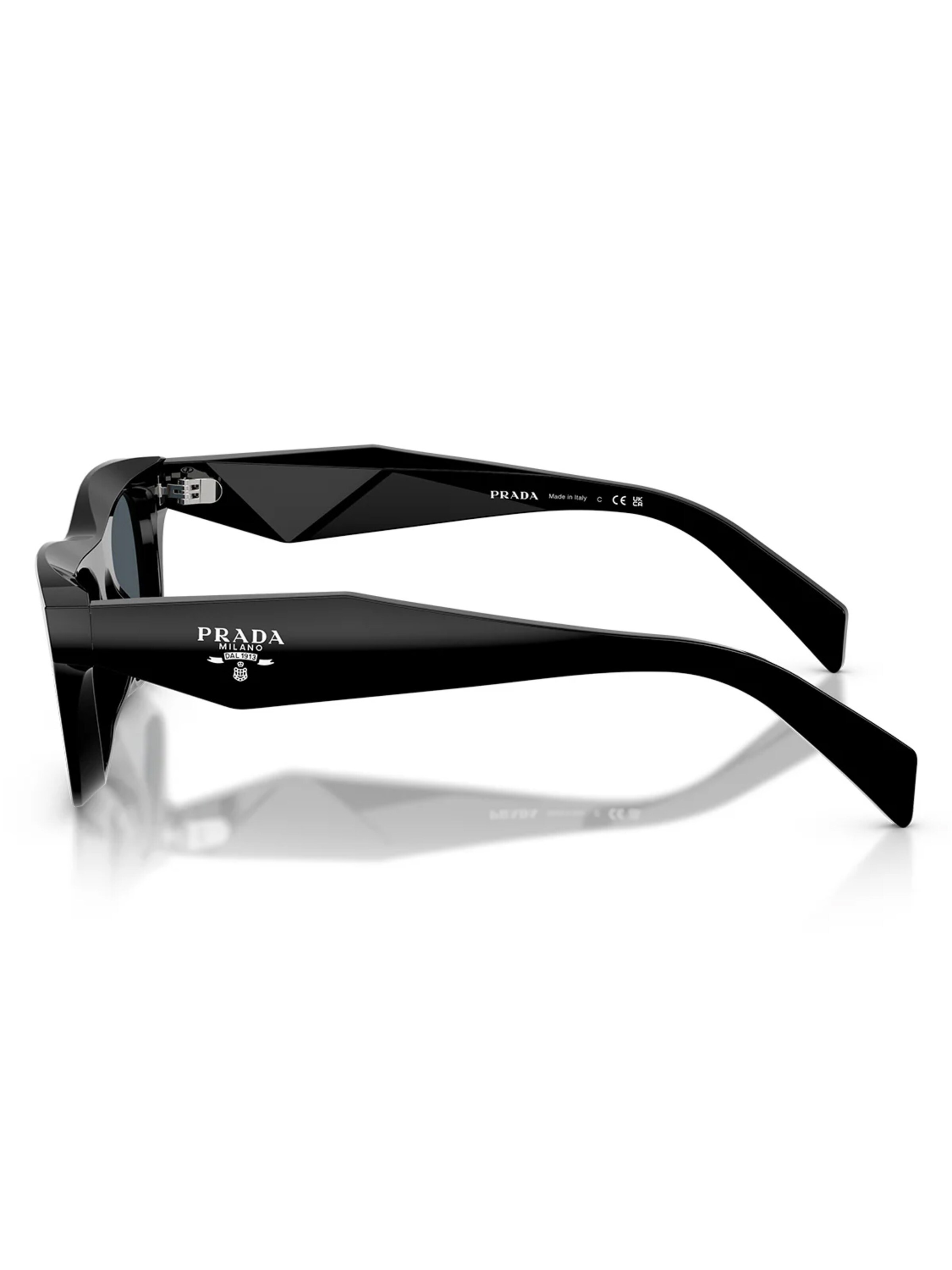 PRADA Zonnebril 'PRC06S 16K70B' in Zwart