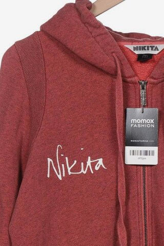 Nikita Sweatshirt & Zip-Up Hoodie in M in Red