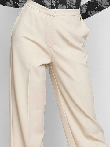 Loosefit Pantalon à plis 'You Like To Dance' 4funkyflavours en blanc