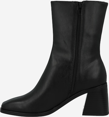 Monki Ankle Boots in Black