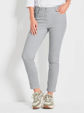 Coupe slim Jean 'Bella' Goldner en gris : devant