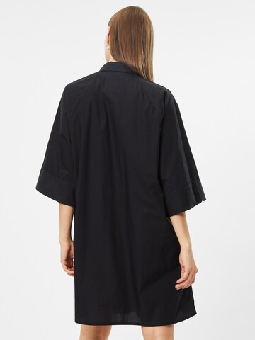 Monki Košilové šaty – černá