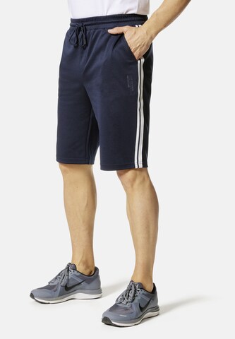 Hero Slimfit Shorts in Blau: Vorderseite