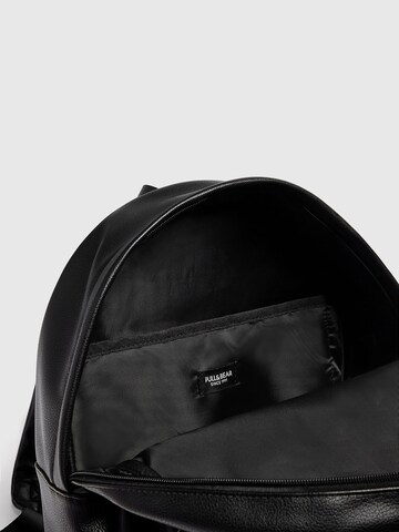 Pull&Bear Rucksack in Schwarz