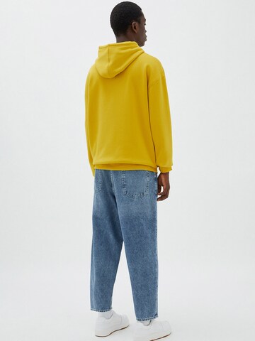 Pull&Bear Sweatshirt in Yellow