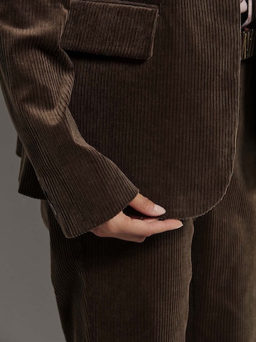 MADELEINE Blazers in Bruin