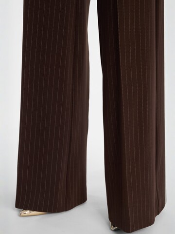 Wide Leg Pantalon à plis ' Eweltis ' Ana Alcazar en marron