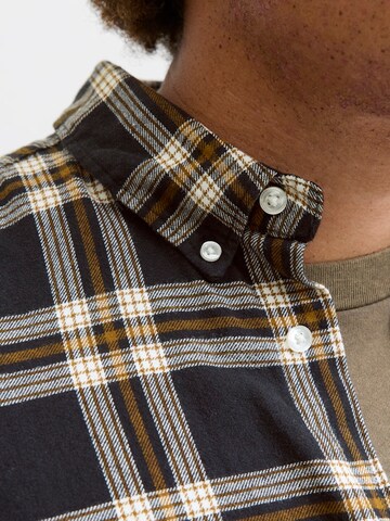 JACK & JONES - Ajuste confortable Camisa 'JJECLASSIC' en negro