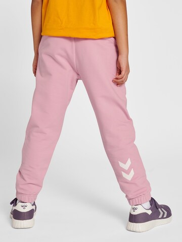 Hummel Tapered Pants 'NUTTIE' in Pink