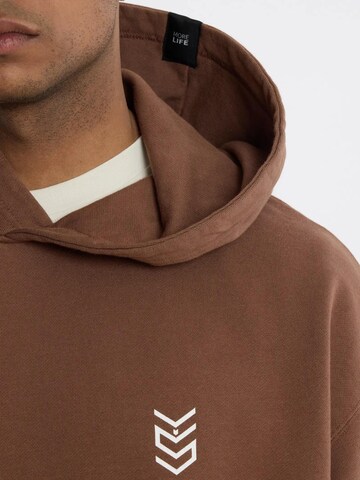 YSPT Studio Sweatshirt 'DUSTY MOCHA' in Brown