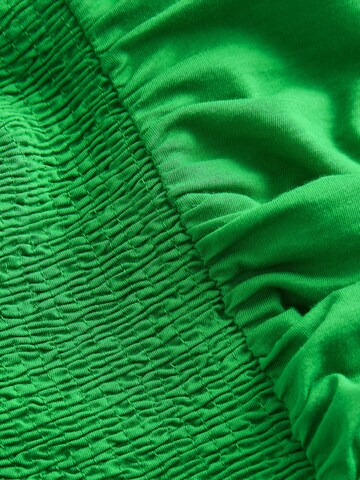 Robe Next en vert