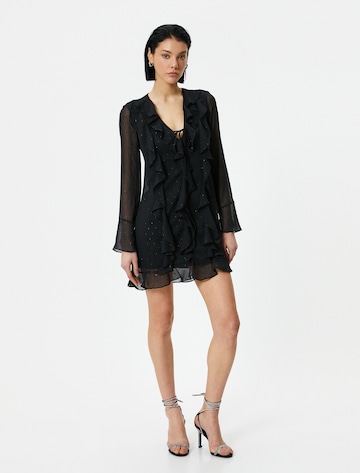 Koton Kleid in Schwarz: Vorderseite