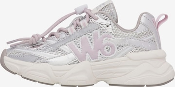 W6YZ Trainers 'LUCKY-J.' in Silver: front