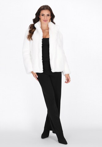 Veste d’hiver 'Fashion Look' faina en blanc
