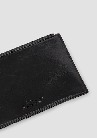 s.Oliver Etui in Zwart