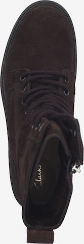 CLARKS Schnürstiefel in Braun