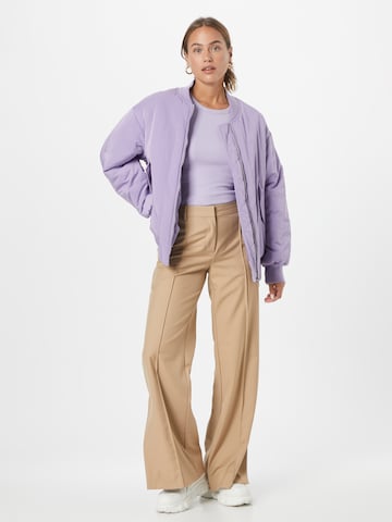 Wide Leg Pantalon à plis 'Kylie' WEEKDAY en beige