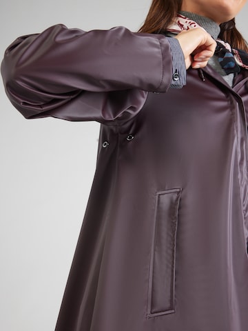 RAINS Between-Seasons Coat in Red