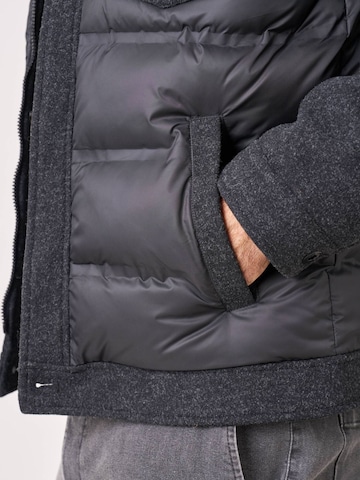 Veste mi-saison Deeluxe en noir