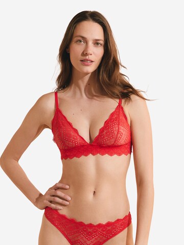 Triangolo Reggiseno 'Eclipse' di ETAM in rosso: frontale