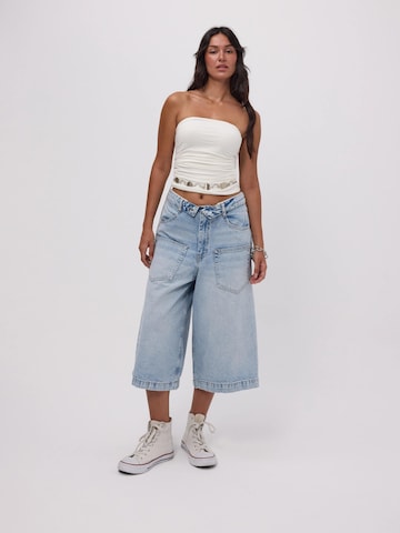 IT'S BASIC Baggy Jeans 'SUPER BAGGY BERMUDA SHORT'‌‌ in Blau